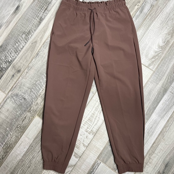 Athleta Metropolis Jogger in Mineral Brown - Picture 5 of 12